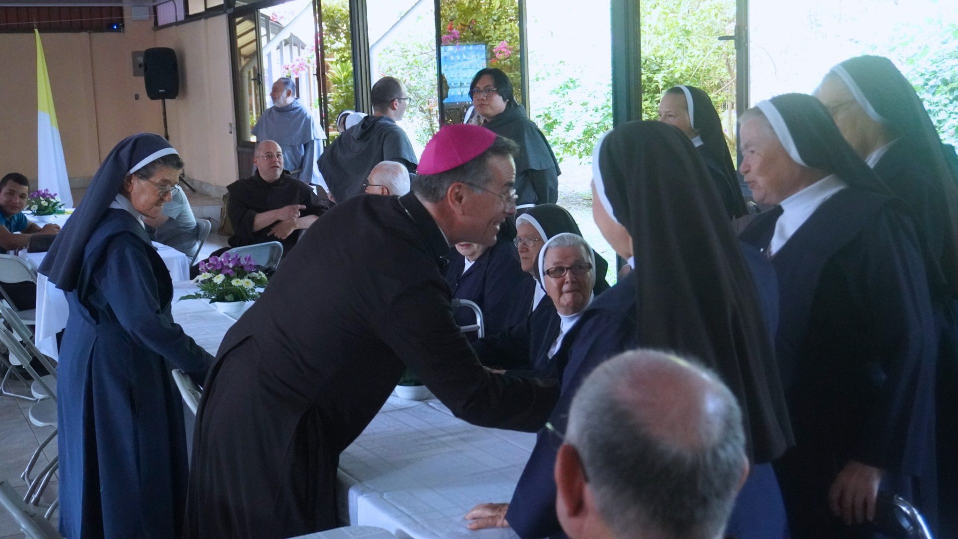 NUNCIO APOSTÓLICO VISITA NUESTRA DIÓCESIS: EN COMUNIÓN CON EL SANTO ...